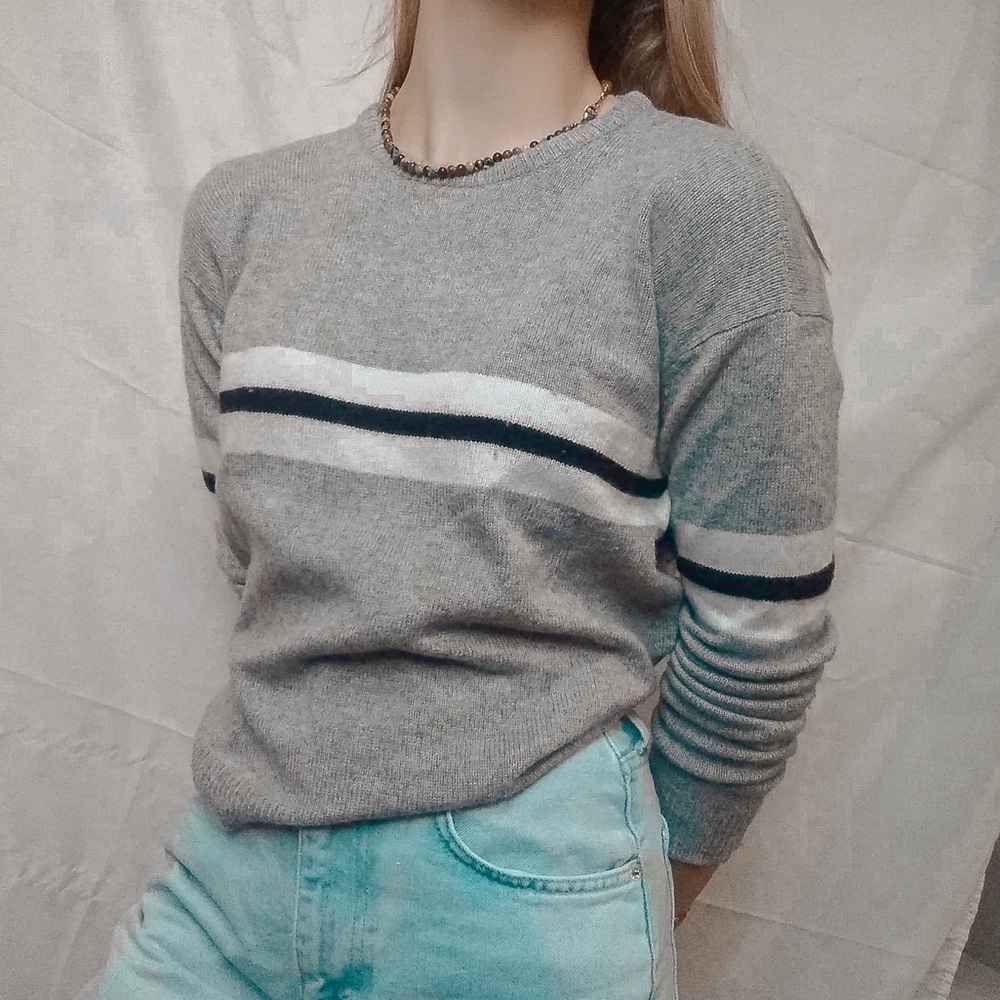 Brandy Melville Sweater